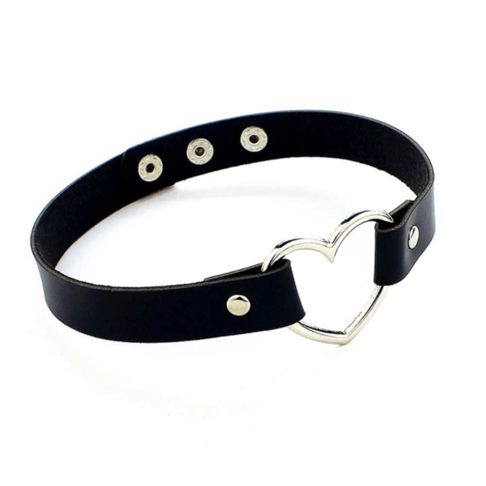 New Black Faux Leather Choker With Silver Colored Heart